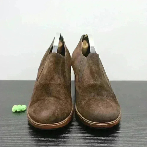 Dansko Women’s Brown Suede Leather Slip On Clogs - Picture 5 of 10